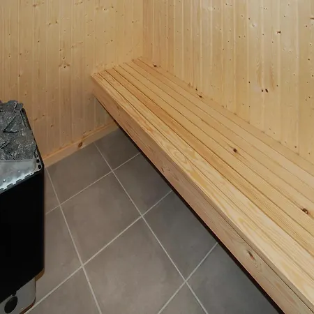 Holiday home Stunning In Augustenborg With Kitchen